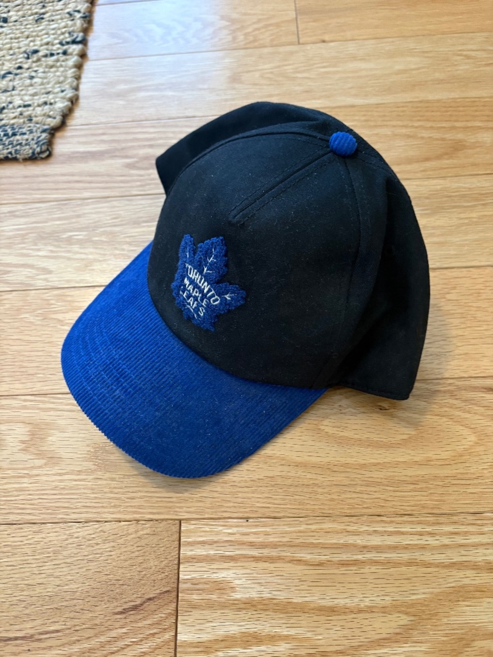 Toronto Maple Leafs baseball hat